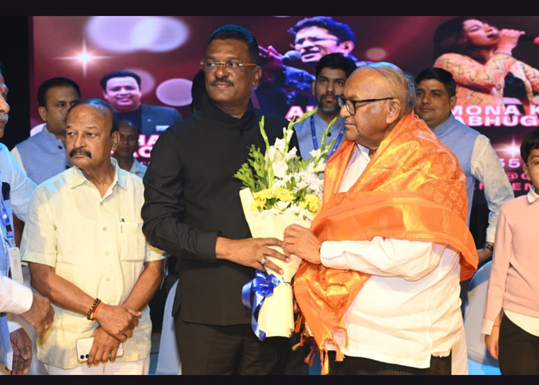 Resp. Shri J S Shinde being Felicitated by Shri. Pratap Sarnaik saheb
